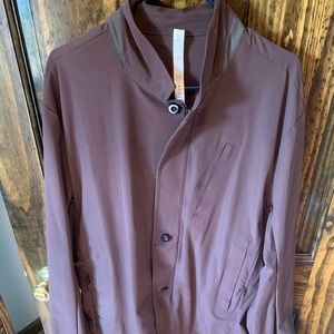 Men’s lulu lemon athletic blazer